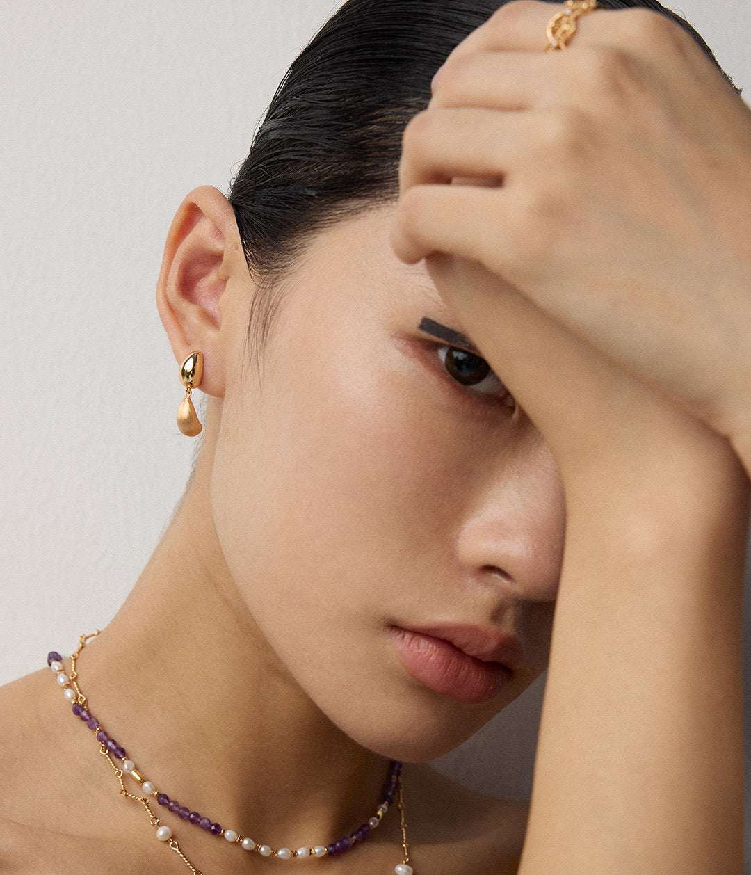 Velvet Rebellion Earrings｜Patina Pearl Earrings | Forya J'adore