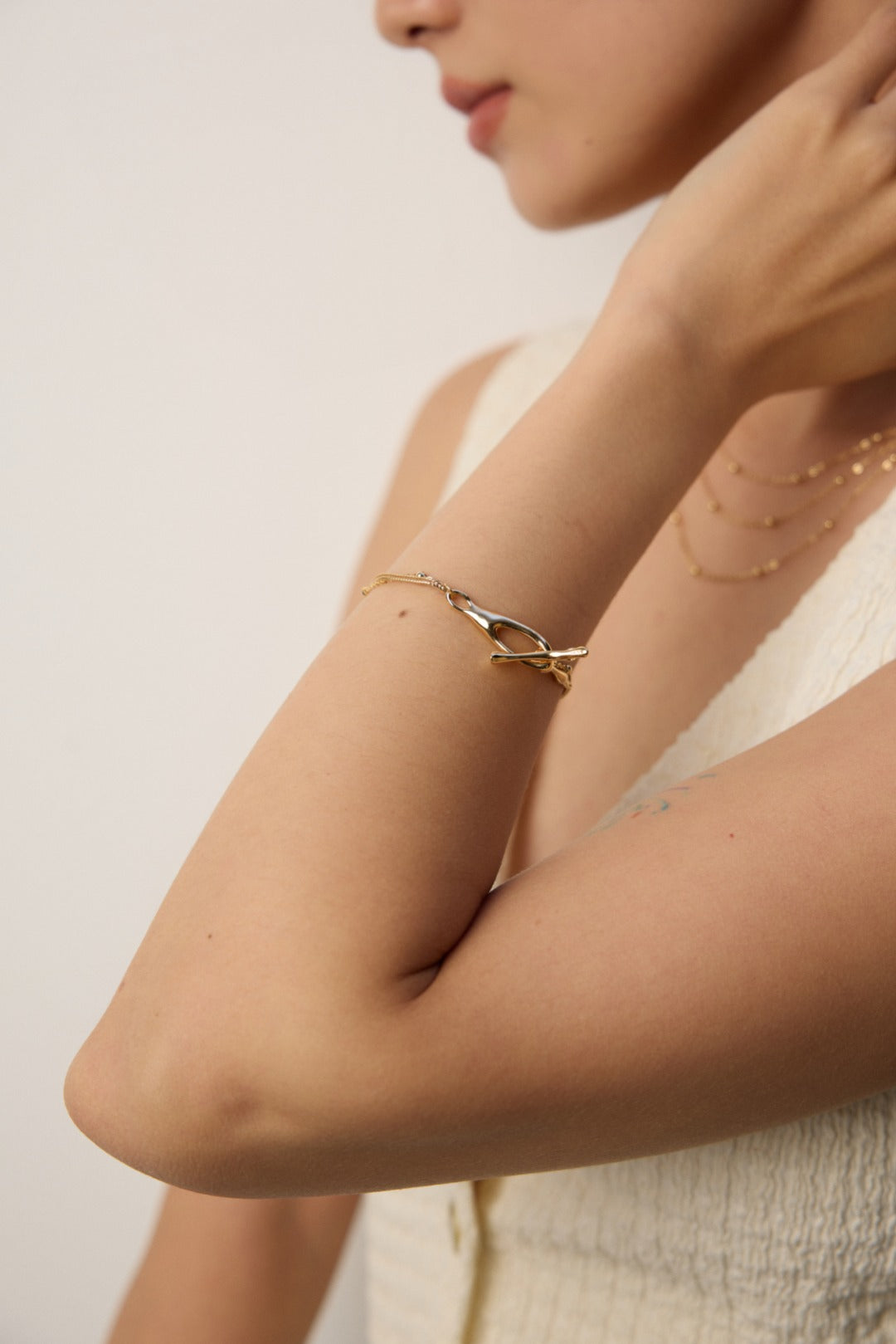 Oxidized Silver Bracelet | Hammered Clasp Bracelet | Eudorra Jewelry